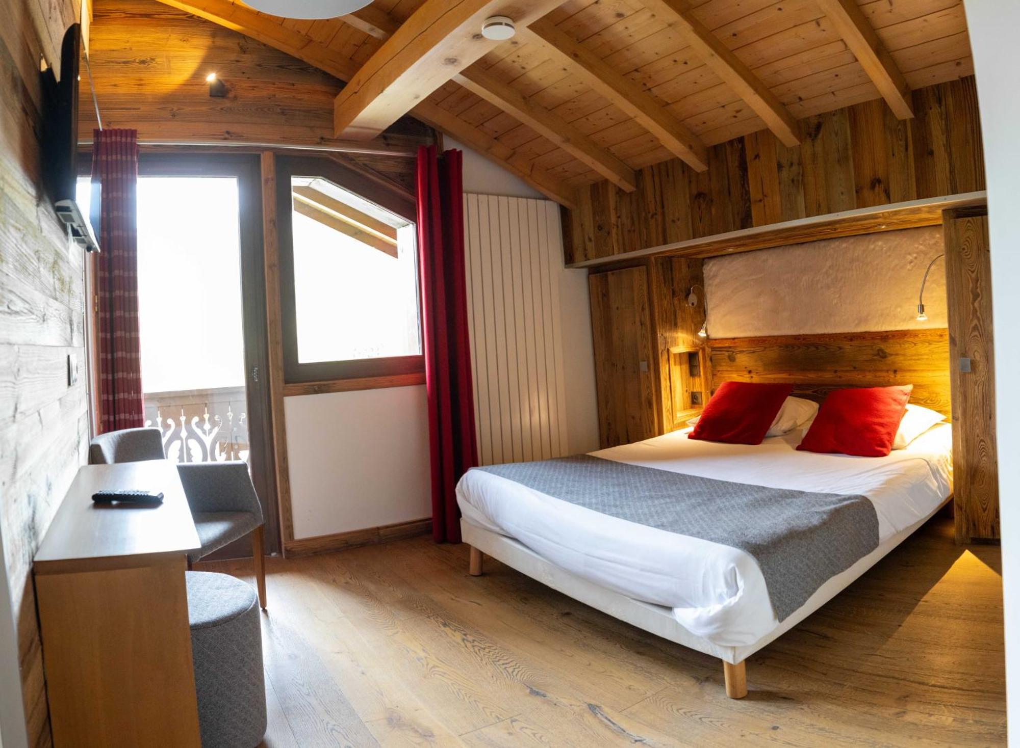 Les Chalets D'Adelphine & Spa Les Gets Room photo